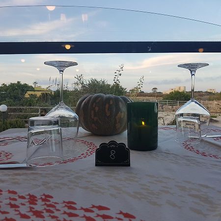 Il Giardino Delle Aloe Pensionat Favignana Exteriör bild