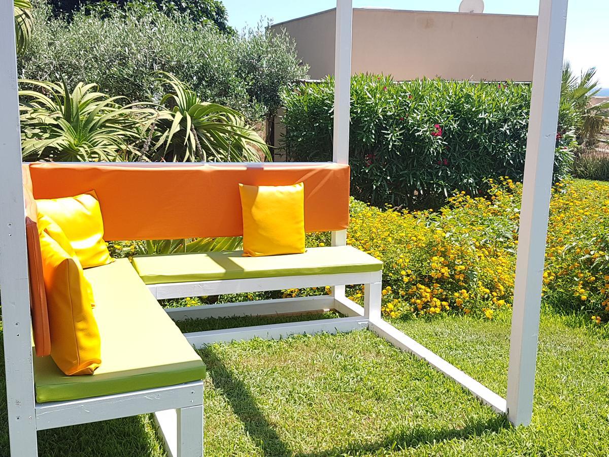 Il Giardino Delle Aloe Pensionat Favignana Exteriör bild